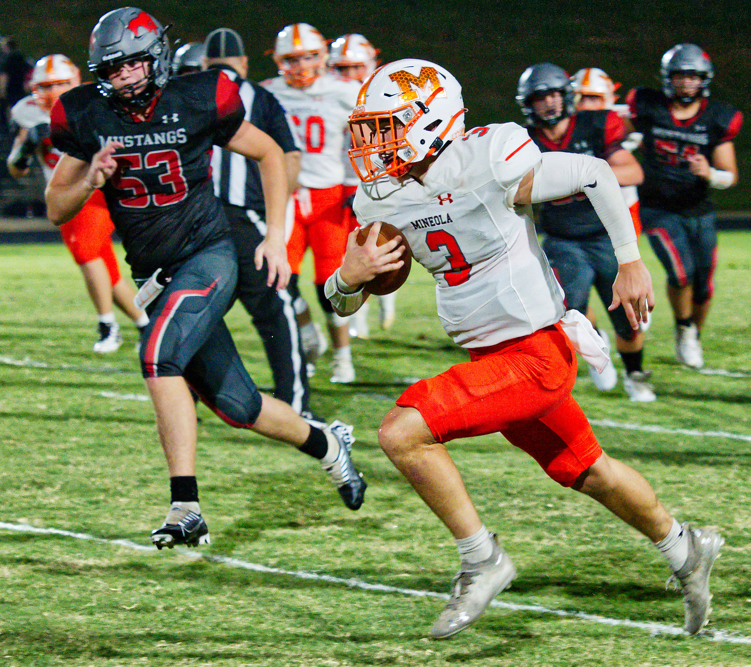 TJ Moreland sprints toward the end zone for a Mineola touchdown.